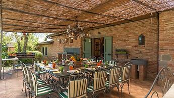 Casale Dei Girasoli 14