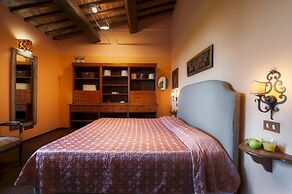 Casale Dei Girasoli 14