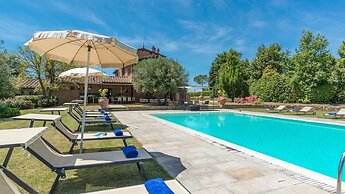 Casale Dei Girasoli 14