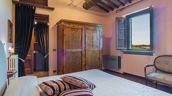 Casale Dei Girasoli 14