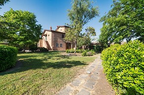 Casale Dei Girasoli 14