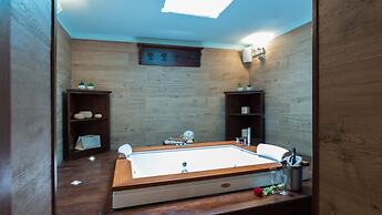 Casale Dei Girasoli 14