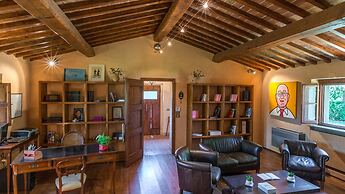 Casale Dei Girasoli 14