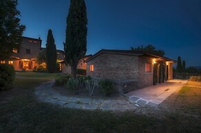 Casale Dei Girasoli 14