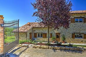 Casale Dei Gelsomini 8