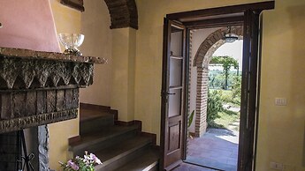 Casale Cinque Valli 8