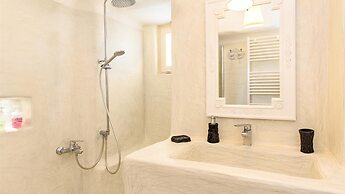 White Stone House 6 1