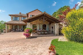 Dalmanuta 8 in Collelungo