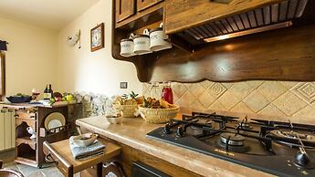 Dimora La Torre Di Bussotto 11