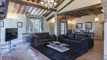 Dimora Rovena 24 in Castiglione del Lago