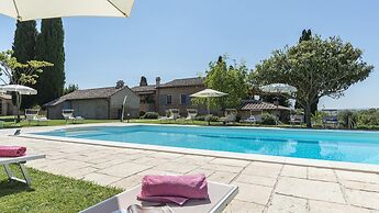 Dimora Rovena 24 in Castiglione del Lago