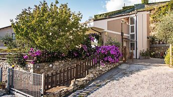 Il Ciliegio Sul Lago 6