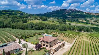 Le Terre Di Nunzio 12