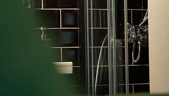 Tilas House No8 - Hostel