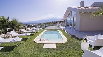 Villa Aura 6 in Giardini Naxos
