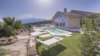 Villa Aura 6 in Giardini Naxos