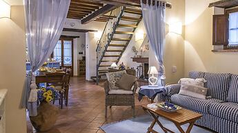 La Capannina 2 2 in Camucia