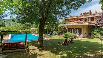 Villa Monica 8 in Greti