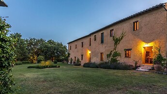 Casale Piattini 10 in Massa Bassa