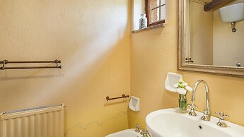 Casale Piattini 10 in Massa Bassa