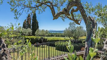 Villa Giulia 10 in Tuoro sul Trasimeno