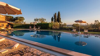 Villa Giulia 10 in Tuoro sul Trasimeno