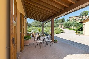 Pg-c309-cadl0at - Poderina dei Poggi 16