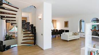 Rn-h274-pini35at - Villa Sarah 10 2