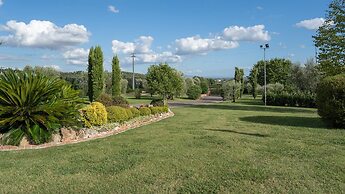 Lu-f452-sgiu68at - Villa Gabri 8 2