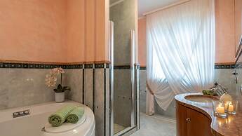 Lu-f452-sgiu68at - Villa Gabri 8 2