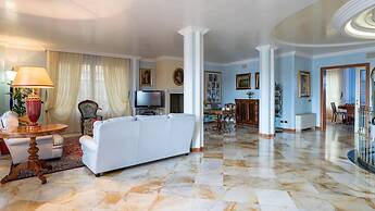 Lu-f452-sgiu68at - Villa Gabri 8 2