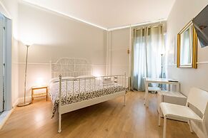 Un Attimo a Roma B&B