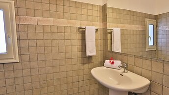 Le-c336-sp3580at - Villa Del Lentisco 8 2