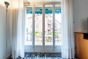 Riverview Luxury Flat