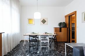 Riverview Luxury Flat