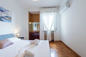 Riverview Luxury Flat