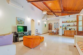 GB44 Casa 4 Quartos a 200m da Praia