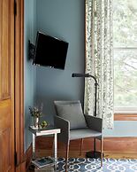 The Eddie Hotel and Farm