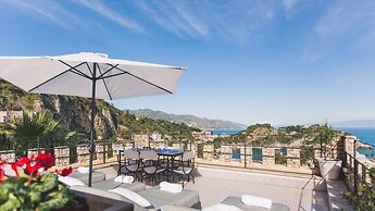 Torre Pirandello 6 in Taormina