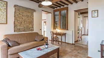 Casa Largnano 6 2 in Arezzo