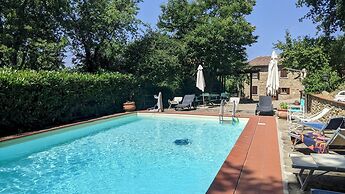 Casa Largnano 6 2 in Arezzo