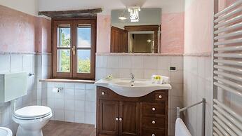 Casa Largnano 6 2 in Arezzo