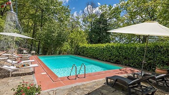 Casa Largnano 6 2 in Arezzo