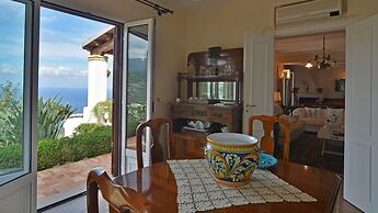 Villa Il Basto 8 in Cefal