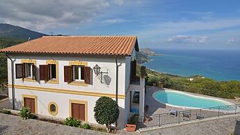 Villa Il Basto 8 in Cefal