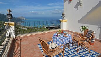 Villa Il Basto 8 in Cefal