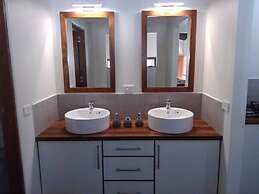 Whispering Palms Vanuatu