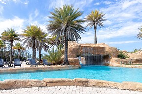 The Whart Unit 505 2 Bedroom Condo by RedAwning