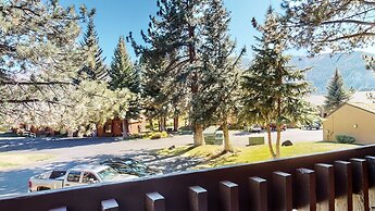 Snowcreek I 28, Light and Bright Corner Condo with Mountain Views and 