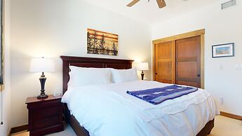 Woodwinds 1271 Spacious Mountain Modern Home with Private Hot Tub, Fir